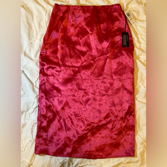 Babaton
Eames Skirt - Picture 3 of 7